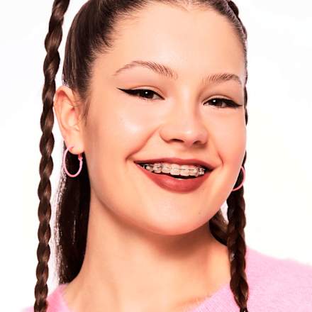 8h matte comfort olovka za usne-  16 Run, Don't Walk! essence