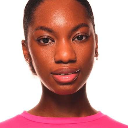 the super peptide glossy tretman za usne-  essence