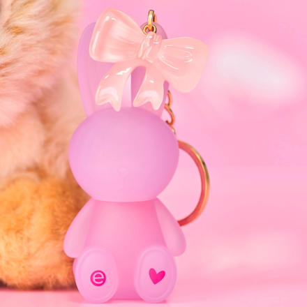 EVERYBUNNY needs SOMEBUNNY balzam za usne - 01 Hop Into Happiness. essence