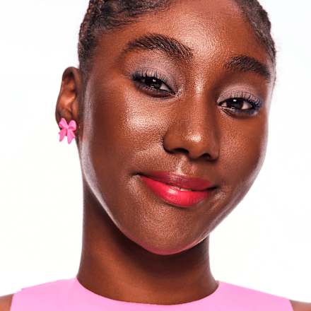 8h matte comfort olovka za usne- 18 Cherry On Top essence