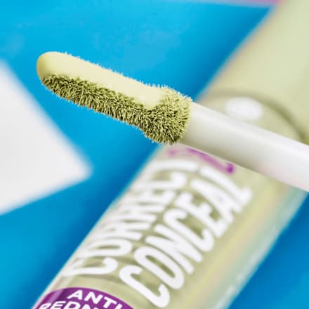 CORRECT & CONCEAL anti redness korektor - 100 Universal essence