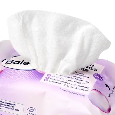 Salviette struccanti con acqua micellare Balea