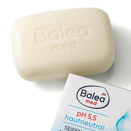 Produs de curățare solid fără săpun, neutru pentru piele Balea med