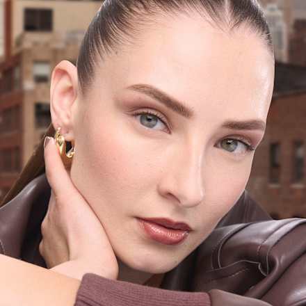 Kredka do brwi Quick Shaper Brow 04 Medium Brown MAYBELLINE NEW YORK