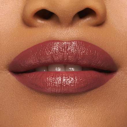 satin GLOW luminous shine karmin za usne- 05 Chai There essence