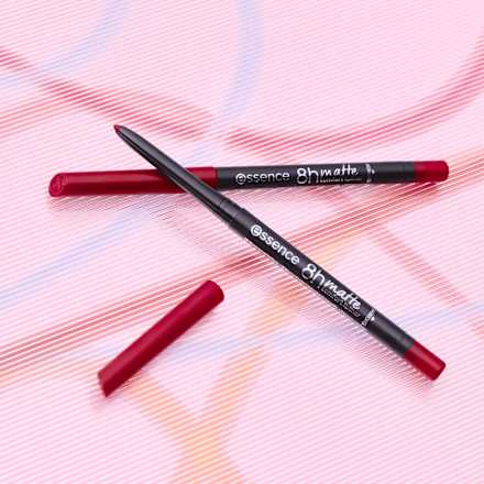 8h matte comfort olovka za usne- 18 Cherry On Top essence