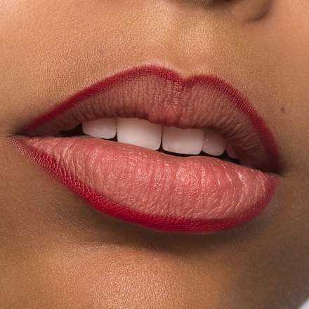 8h matte comfort olovka za usne- 18 Cherry On Top essence