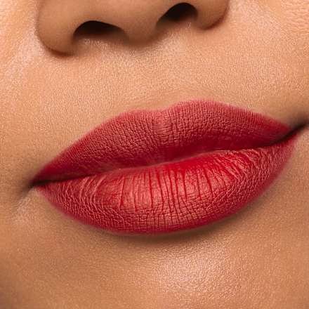 8h matte comfort olovka za usne- 18 Cherry On Top essence