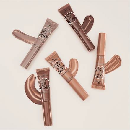 BABY GOT BRONZE tečni bronzer - 10 Sweet Shadows essence