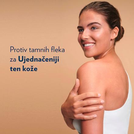GLUTA-HYA FLAWLESS TONE losion za telo Vaseline