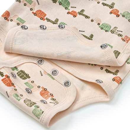 Wickelbody Langarm mit Mitwachsfunktion & Fahrzeug-Muster, beige, Gr. 62/68 ALANA
