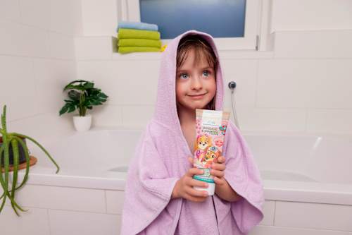 Kids sprchový gel + šampon a balzám na vlasy jahodová vůně Paw Patrol Mabyen