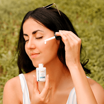 Крем серум за лице с витамин B5, SPF 50 Skincyclopedia