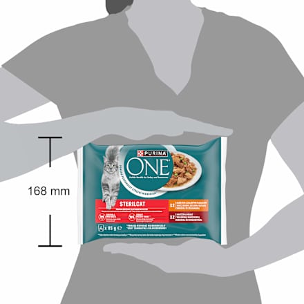Sterilised kapsičky pro kočky kuře, hovězí ve šťávě 4x85g PURINA GOURMET
