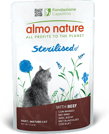 Cibo umido per gatti Sterilised con manzo almo nature