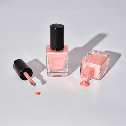 Lac de unghii Gel Affair nr. 003 The Pearl Next Door CATRICE