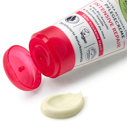 Ošetrujúci pleťový krém Intensive Repair, avokádo & rumanček alverde NATURKOSMETIK