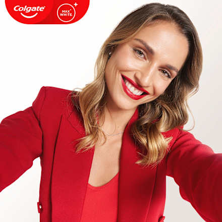 Четка за зъби Soft Max White Ultra Colgate