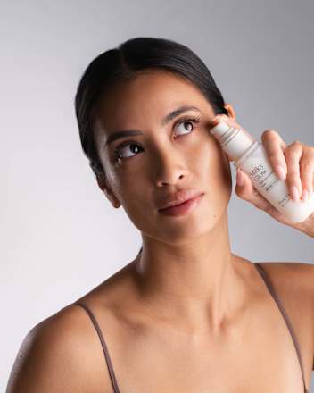 Milky Glow Tripla rizskomplex toner Pem Delian