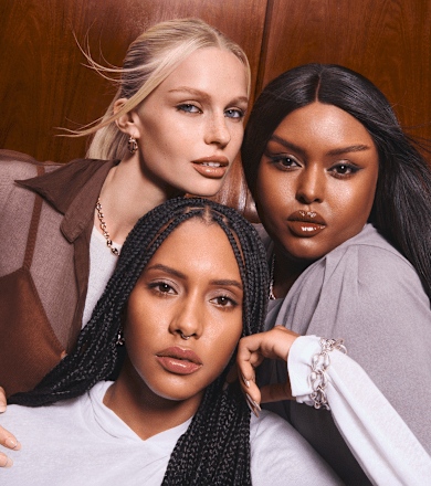 Olovka za usne Lasting Finish 90s Nude Collection – 145 Chai Latte RIMMEL LONDON