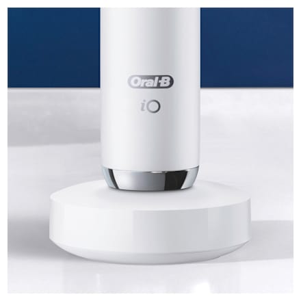 Elektrische Zahnbürste iO Series 9 White Alabaster  Oral-B