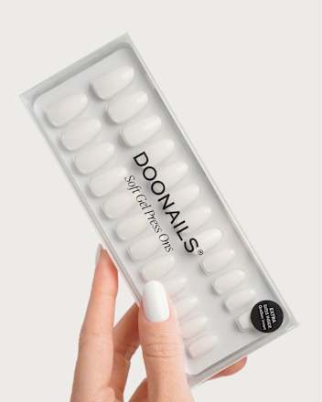 Künstliche Nägel Press Ons Medium Round Snow White Doonails