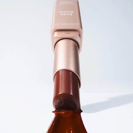 Lippenbalsam Bare Glow Lip Oil Balm 020 Warm Mahogany CATRICE