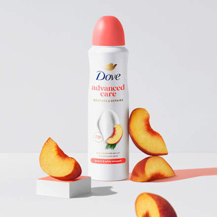 Dámsky antiperspirant v spreji Advanced Care Peach & White Blossom Dove