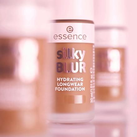 Foundation Silky Blur Hydrating Longwear 265 essence