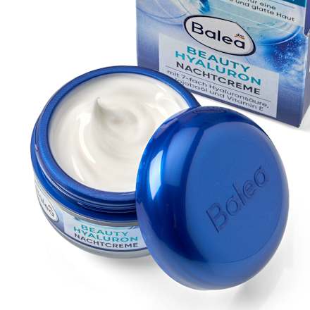 BEAUTY HYALURON nočna krema za obraz s 7-kratno hialuronsko kislino, jojobinim oljem in vitaminom E Balea
