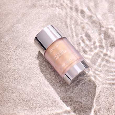 Seashell Stories Dewy shimmer stick za tijelo - C01 Goldplay CATRICE