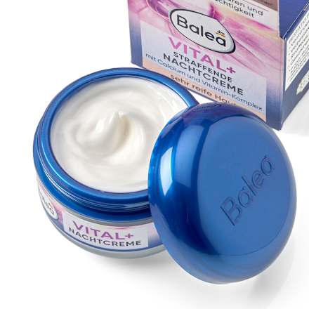 VITAL+ učvrstitvena nočna krema Balea
