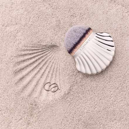 Kist za lice i tijelo Seashell Stories – C01 Ocean’s Treasure CATRICE