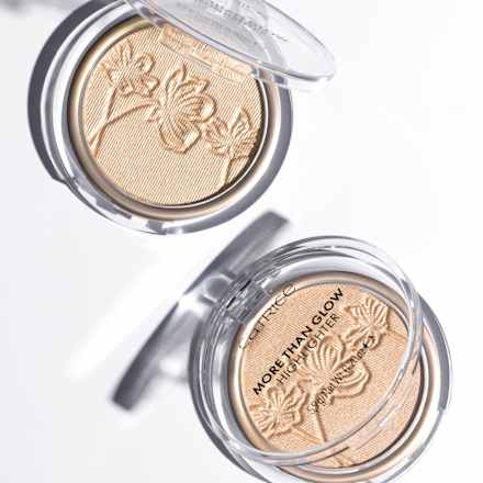 Illuminante viso in polvere More Than Glow - n. 020 CATRICE