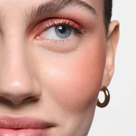 Lidschatten Liquid Eye Blusher Liquid 030 Berry Haze CATRICE