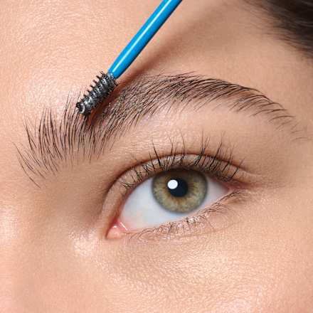 Gél na obočie Power Fix Brow 010 Invisible Power CATRICE