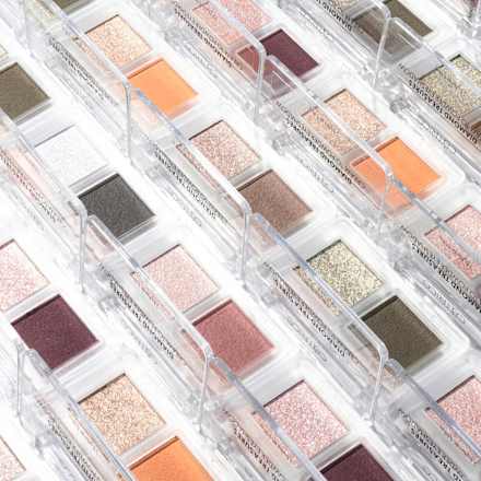 Lidschatten Diamond Treasures Cream to Powder 060 Burgundy Glitz CATRICE