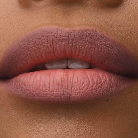 Lipliner Blur-Real Lip Shaper 010 Sharp CATRICE