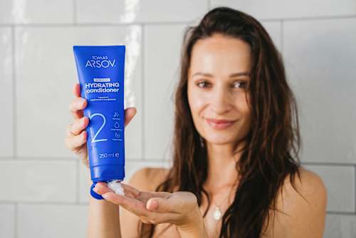 INTENSIVE HYDRATING kondicionér na vlasy TOMAS ARSOV