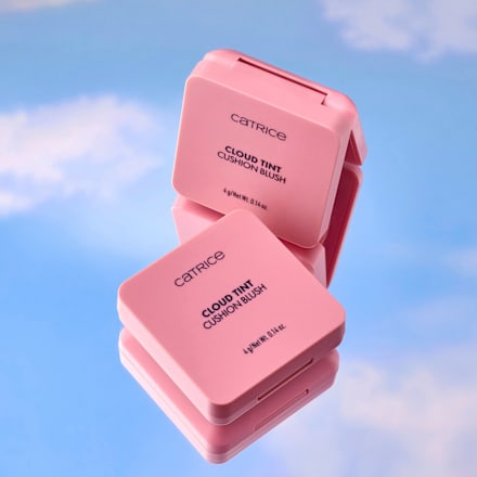 tvářenka Cloud Tint 020 Over The Blush CATRICE