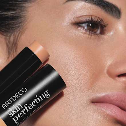 Puder i korektor u stiku Skin Perfecting - 65 Maple/Warm ARTDECO