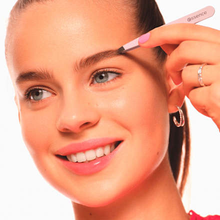 pinzeta na obočí essence