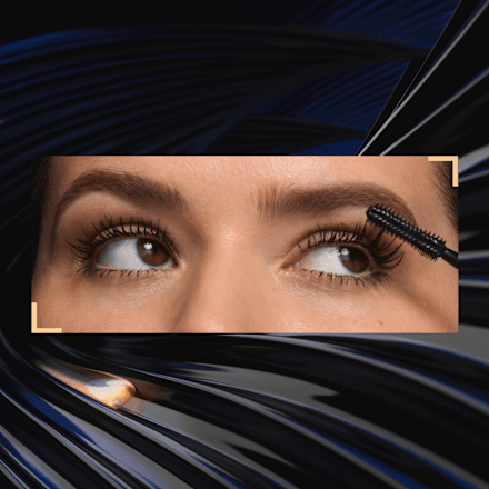 False Lash Effect Supreme Recharge maskara – Black MAX FACTOR