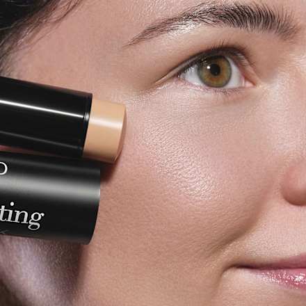 Puder i korektor u stiku Perfecting Skin -  45 Medium Silk/Warm ARTDECO