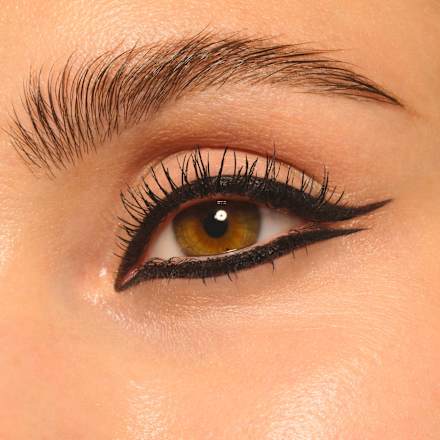 tužka na oči PRINCESS long-lasting eye pencil PARTY 01 deep black waterproof essence