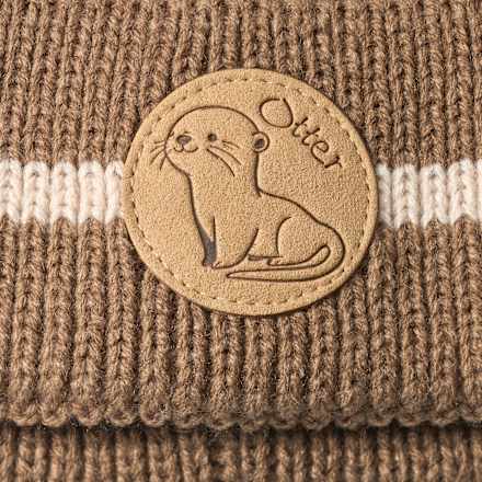 Strickmütze mit Otter-Patch, braun, Gr. 50/51 PUSBLU