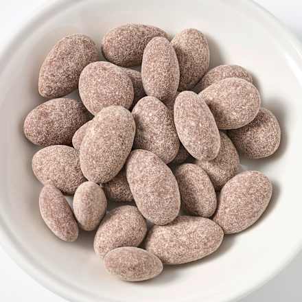 Mandorle Bio con cannella Bio ricoperte di cioccolato al latte Bio dmBio