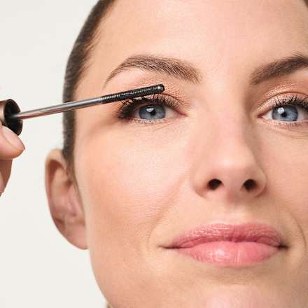 Mascara Ultra Magnetic Lift Deep Black M. Asam