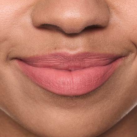 Matný rúž Juicy Matte Lip Mousse 04 Dreamy Blossoms essence