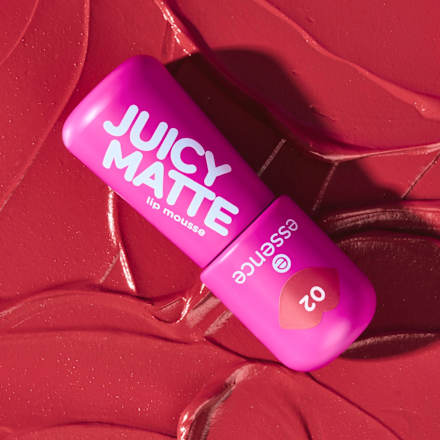 Lippen Mousse Juicy Matte 02 Featherlight Pink essence